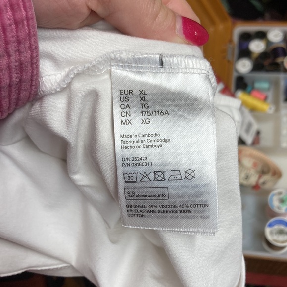 H&M Blouse - Picture 4 of 4